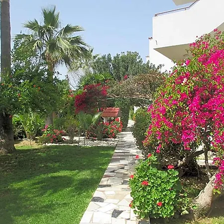 Hotel Tsialis Larnaca
