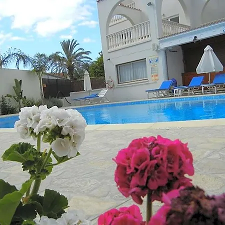 Hotel Tsialis Larnaca